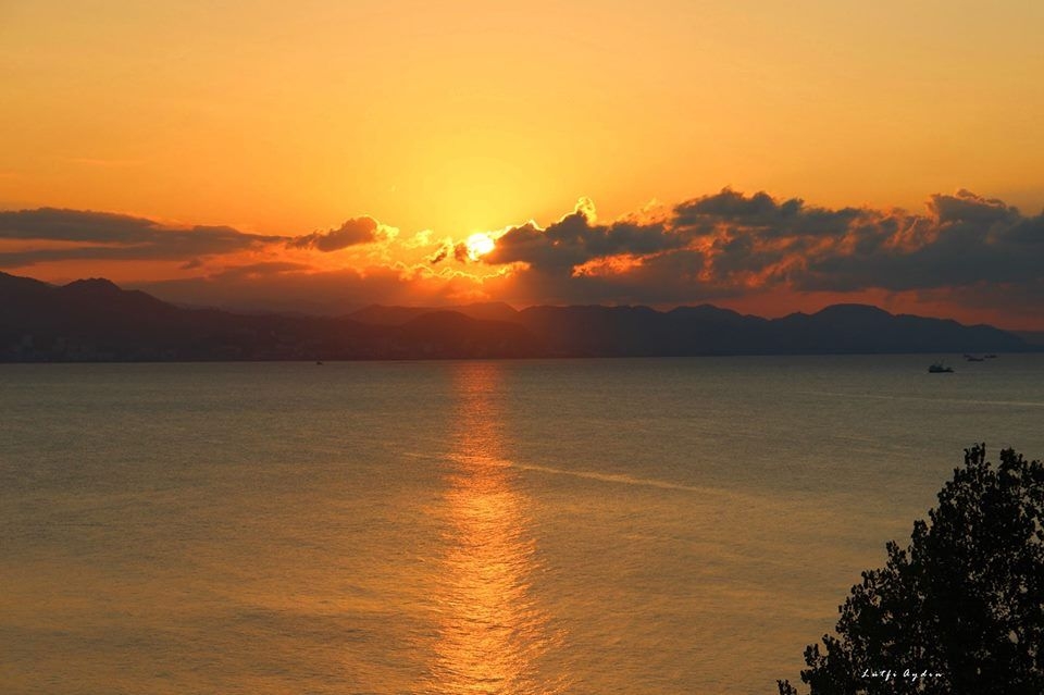 Antalya Sunset Beach Transfer | VIP & Luxury Experience