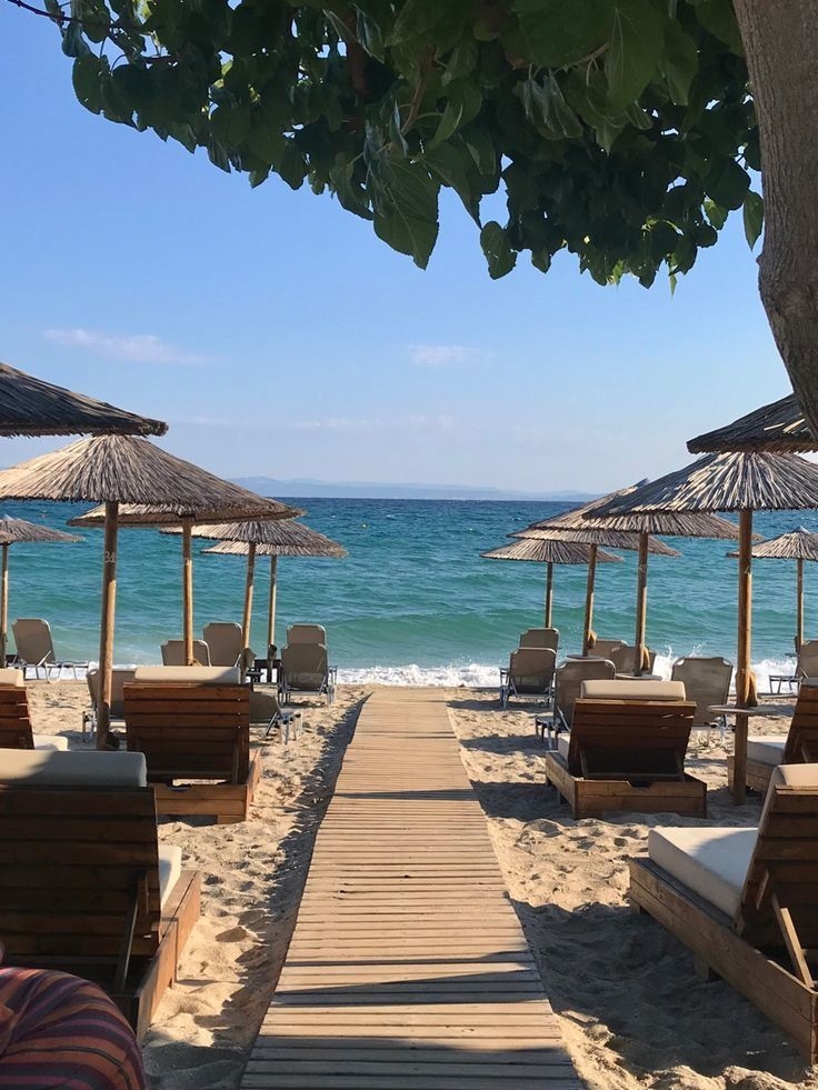 Antalya Beach Transfers: Comfort and Ease to the Best Beaches