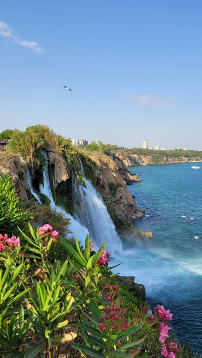 Discover Antalya’s Scenic Nature Walks: Private Transfers to Tranquil Trails